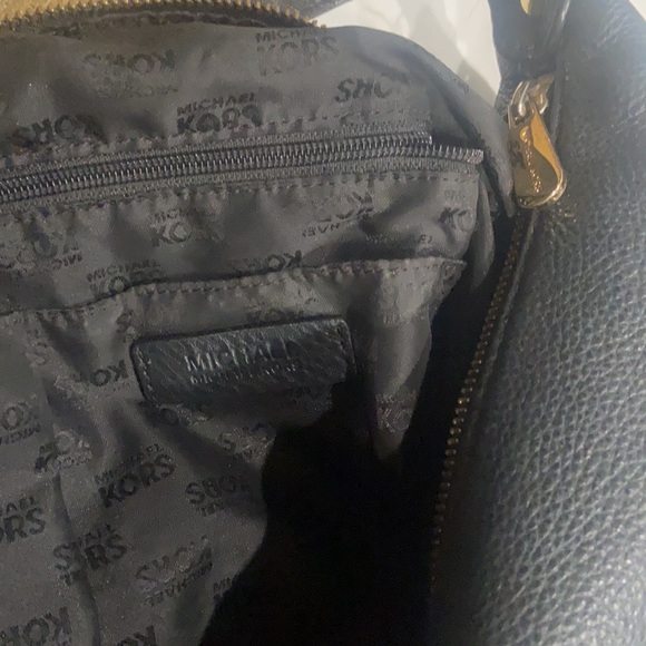 MICHAEL KORS Black Pebble Leather Hobo - Picture 7 of 8